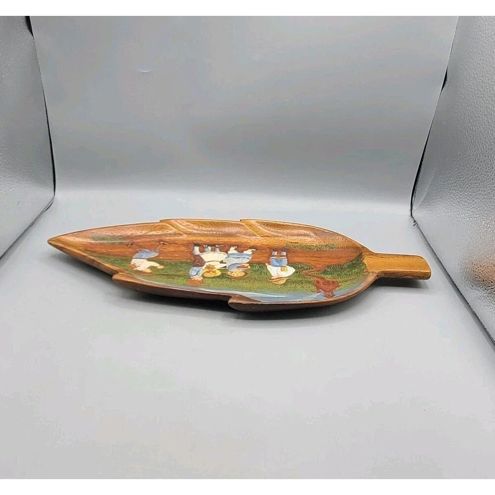 Monkey Pod Wood Hand Painted Country Leaf Platter Philippines Signed Cher 16